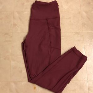90 Degree Leggings with Pockets